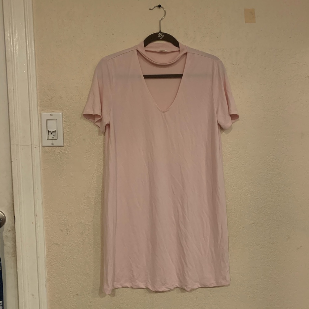 V Neck Cutout Pale Pink T Shirt Dress